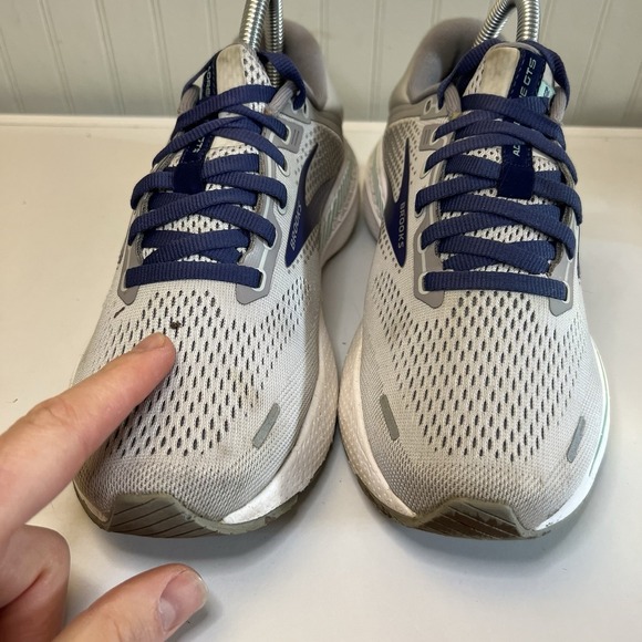 Brooks‎ Adrenaline GTS 22 Shoes Womens Size 7.5 Grey Purple Running Sneaker Read - Picture 7 of 11